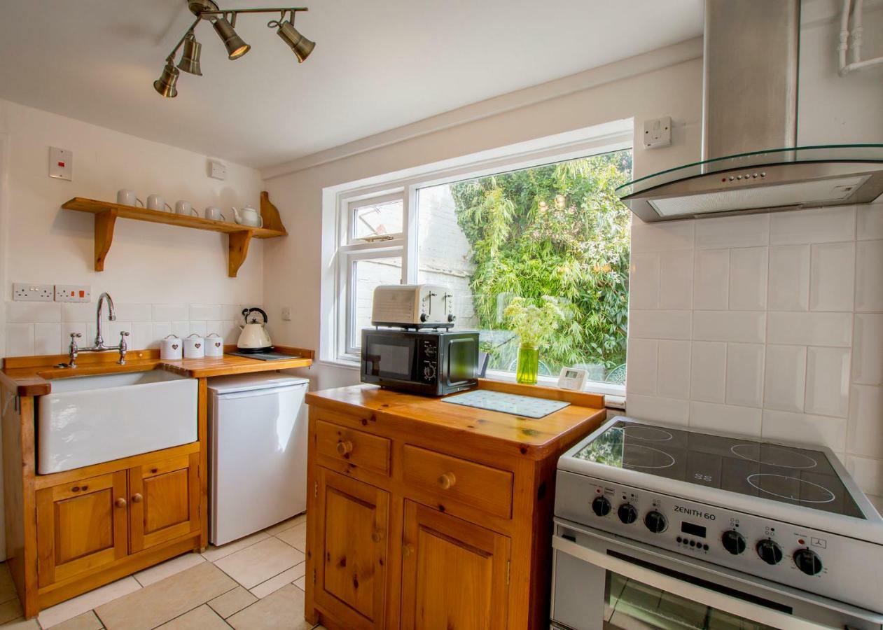 60 And A Half Bailgate Apartment Lincoln Luaran gambar